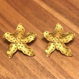 ZARA | Oversized Floral Earrings |